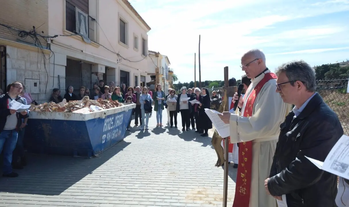  La localidad valenciana de Picanya ofrece su Via Crucis del Viernes Santo 2025 a las familias afectadas por la dana del 29 de octubre del pasado a&ntilde;o. - ARZOBISPADO DE VALENCIA 