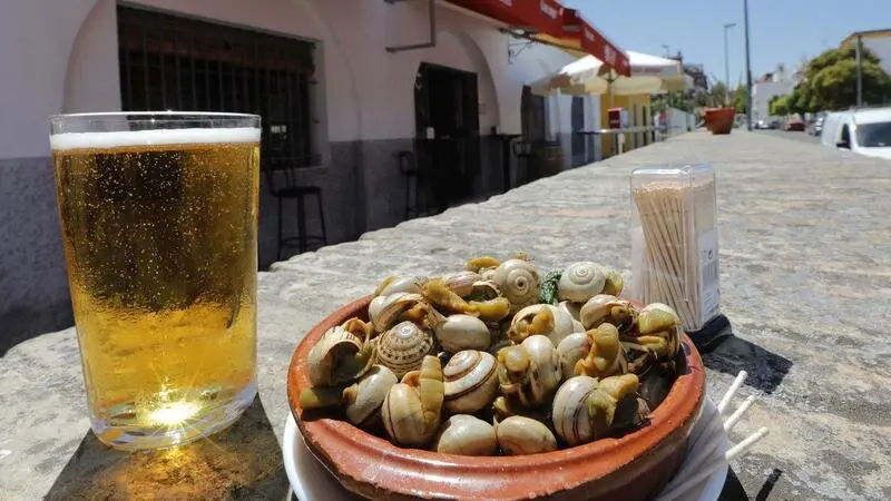  Caracoles y una cerveza 