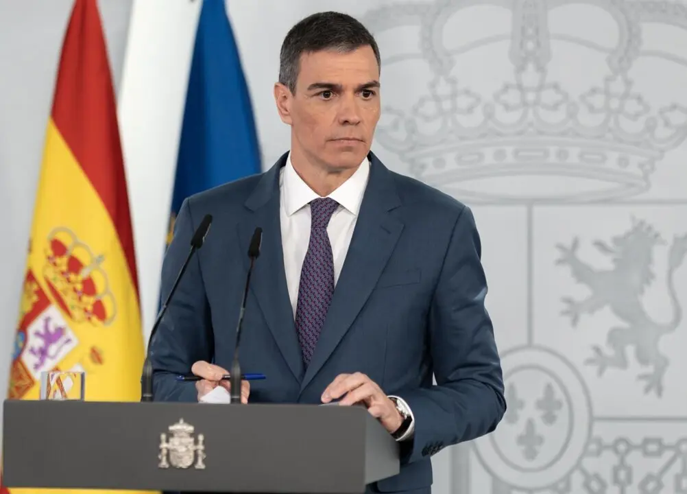  El presidente del Gobierno, Pedro S&aacute;nchez, comparece ante los medios, en el Palacio de la Moncloa, a 29 de abril de 2025, en Madrid (Espa&ntilde;a). Tanto en la reuni&oacute;n del Consejo de Seguridad Nacional como en el Consejo de Ministros se ha abordado con exclusiv - Diego Radam&eacute;s - Europa Press 