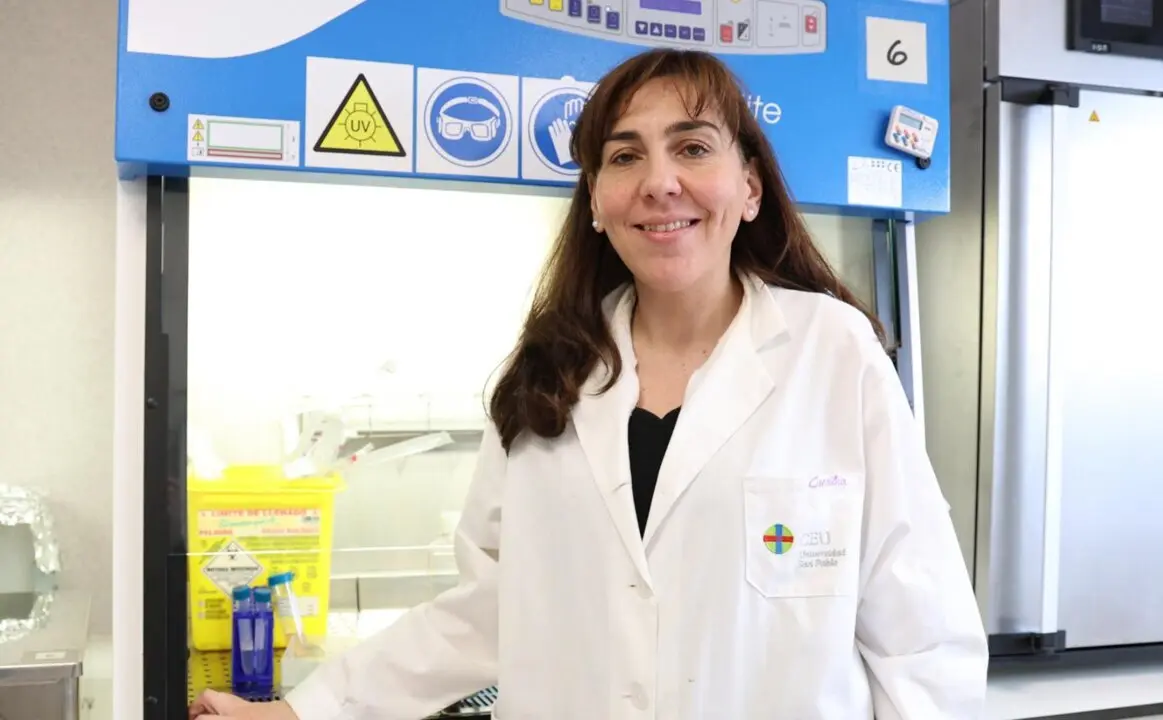  Imagen de la investigadora Carolina Hurtado. - CEU 