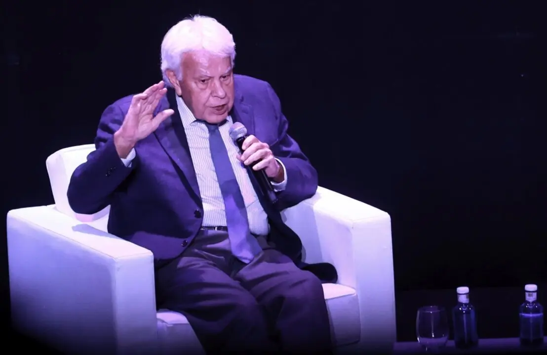  Archivo - El expresidente del Gobierno Felipe Gonz&aacute;lez, interviene durante la jornada de Cesur. A 20 de marzo de 2025, en Sevilla (Andaluc&iacute;a, Espa&ntilde;a). La Asociaci&oacute;n C&iacute;rculo de Empresarios del Sur de Espa&ntilde;a (Cesur), ha clausurado en Sevilla la jornada 'Lo - Roc&iacute;o Ruz - Europa Press - Archivo 