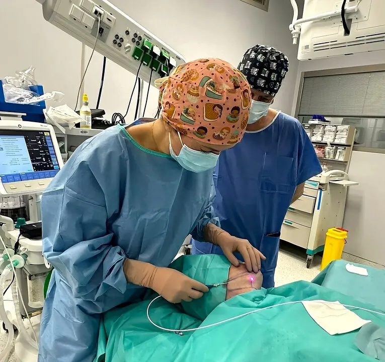  Lipol&aacute;ser de papada, el tratamiento m&aacute;s innovador y con mejores resultados para eliminar la grasa localizada en la zona submental 