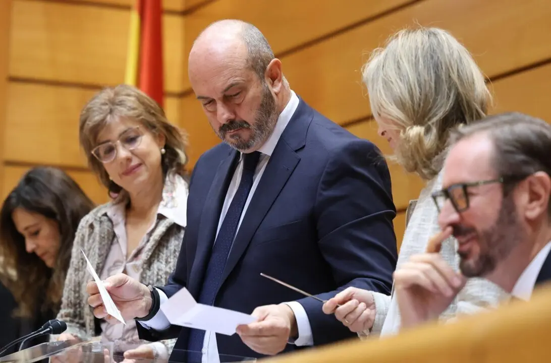  Archivo - El presidente del Senado, Pedro Roll&aacute;n, durante la sesi&oacute;n plenaria del Senado, a 19 de noviembre de 2024, en Madrid (Espa&ntilde;a). - Marta Fern&aacute;ndez Jara - Europa Press - Archivo 