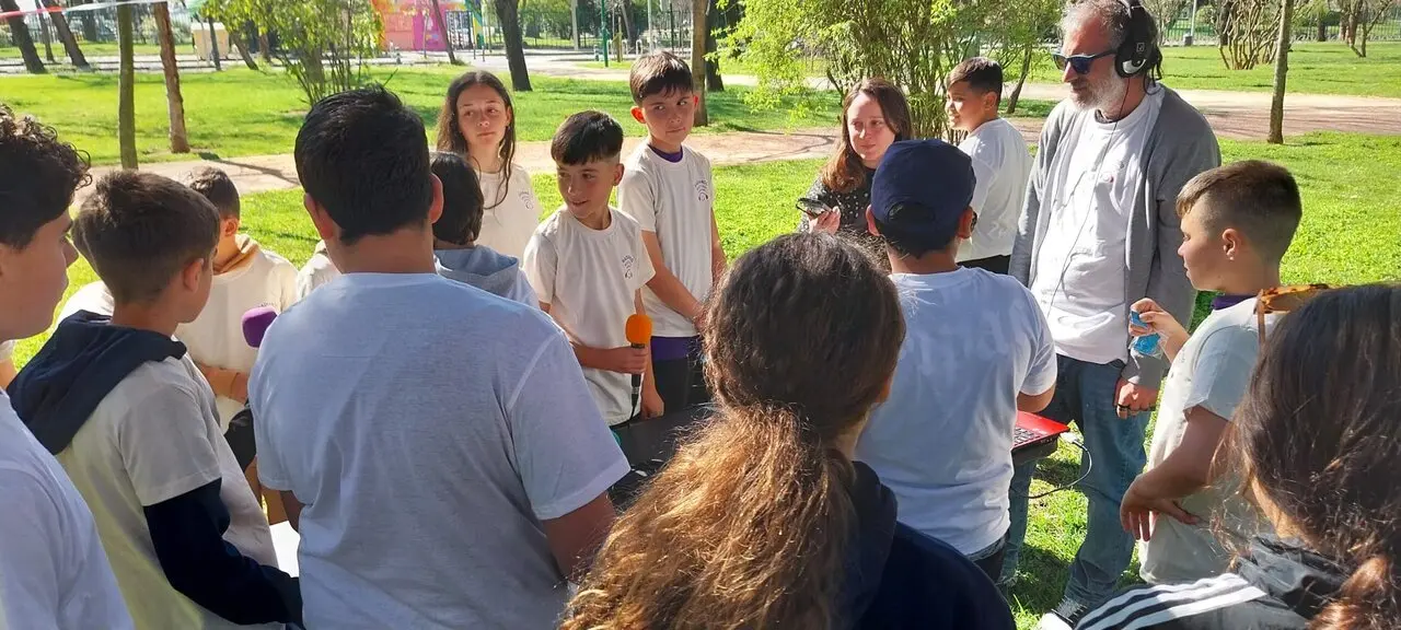  Unos 200 escolares de C&oacute;rdoba, M&aacute;laga y Sevilla reivindican su derecho a jugar en el IV Encuentro de Ni&ntilde;as y Ni&ntilde;os 