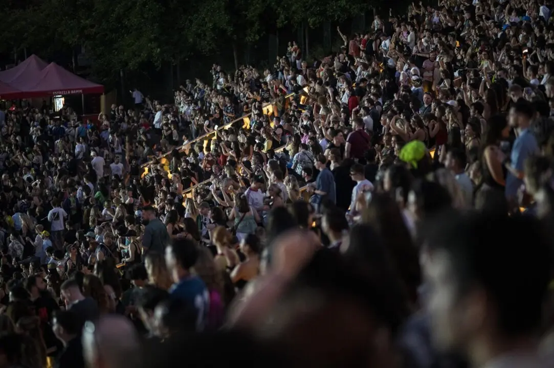  Decenas de personas durante el Primavera Sound, en el Parc del F&ograve;rum, a 5 de junio de 2025, en Barcelona - Lorena Sop&ecirc;na - Europa Press 