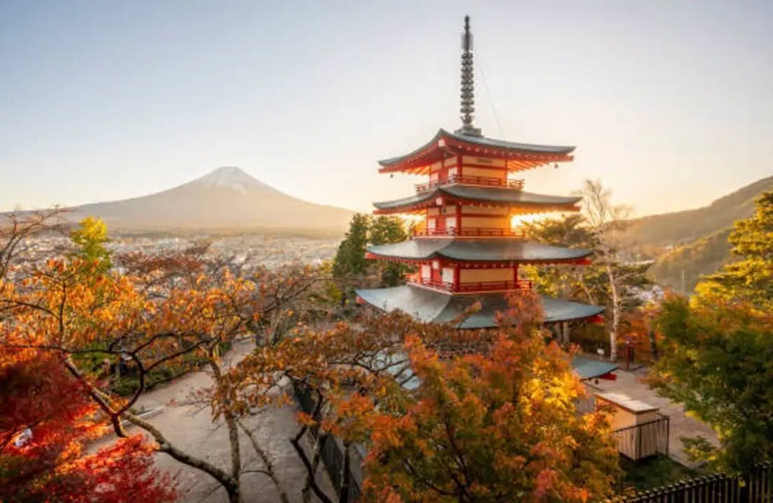  Fujiyoshida, Japon Pagoda<br>- WITTHAYA PRASONGSIN 