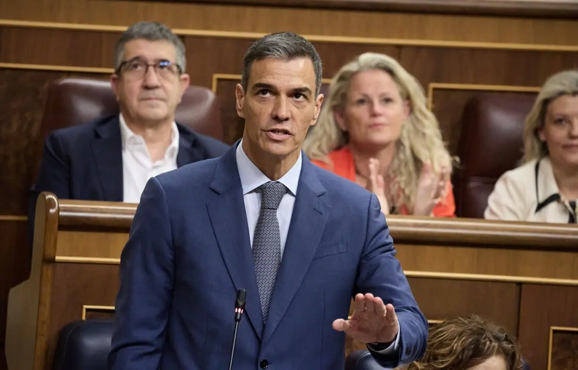  El presidente del Gobierno, Pedro S&aacute;nchez, en el Congreso de los Diputados, a 18 de junio de 2025, en Madrid (Espa&ntilde;a).<br>- Jes&uacute;s Hell&iacute;n - Europa Press 