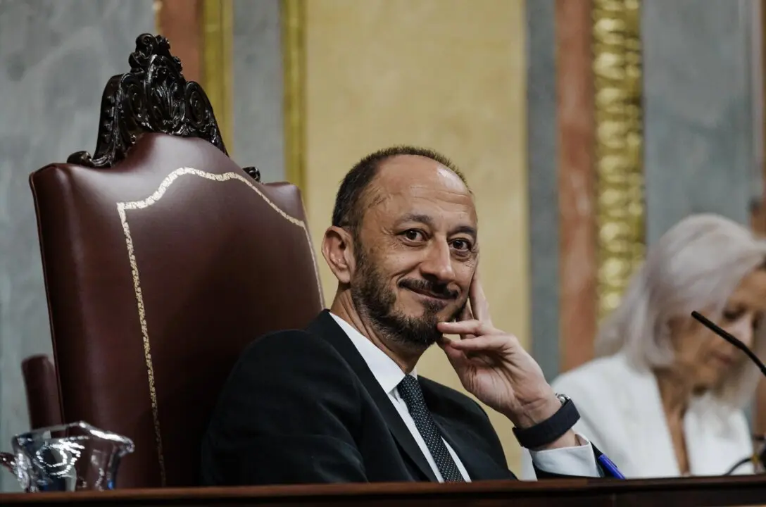 El vicepresidente del Congreso de los Diputados, Alfonso Rodr&iacute;guez Celis, durante la celebraci&oacute;n en el Congreso de los Diputados de una sesi&oacute;n plenaria, a 19 de junio de 2025, en Madrid (Espa&ntilde;a).<br>- Carlos Luj&aacute;n - Europa Press 