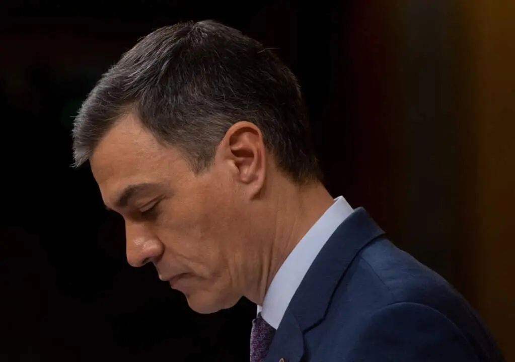  El presidente del Gobierno, Pedro S&aacute;nchez, durante una sesi&oacute;n plenaria, en el Congreso de los Diputados, a 27 de noviembre de 2024, en Madrid (Espa&ntilde;a). El presidente del Ejecutivo y el presidente del PP, afrontan su primer cara a cara tras la DANA. Adem&aacute;s - Eduardo Parra - Europa Press 