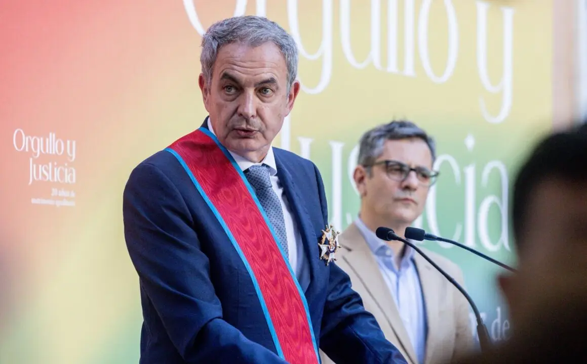  El expresidente del Gobierno, Jos&eacute; Luis Rodr&iacute;guez Zapatero, interviene durante el acto &lsquo;Orgullo y justicia&rsquo; organizado por el Ministerio de Presidencia, Justicia y Relaciones con las Cortes, en conmemoraci&oacute;n al d&iacute;a internacional del Orgullo LGTBIQ+, en el<br>- Ricardo Rubio - Europa Press 