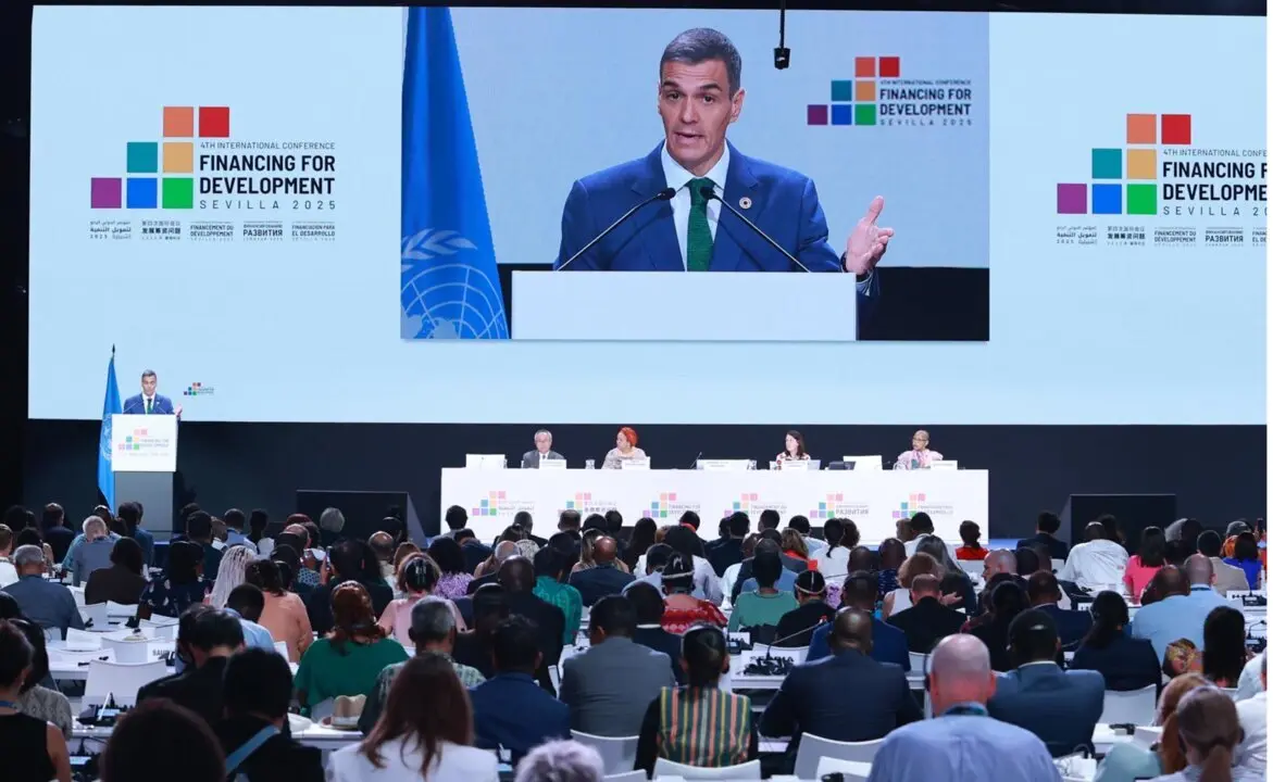  El presidente del Gobierno, Pedro S&aacute;nchez, clausura la IV Conferencia Internacional sobre la Financiaci&oacute;n para el Desarrollo de la ONU. A 03 de julio de 2025, en Sevilla (Andaluc&iacute;a, Espa&ntilde;a).<br>- Roc&iacute;o Ruz - Europa Press 