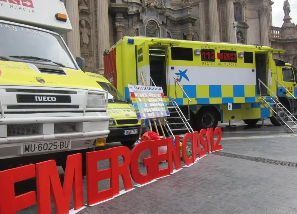  Archivo - Emergencias. Veh&iacute;culos de Protecci&oacute;n Civil. 112 Regi&oacute;n de Murcia. Sucesos. Accidente<br>- EUROPA PRESS - Archivo 