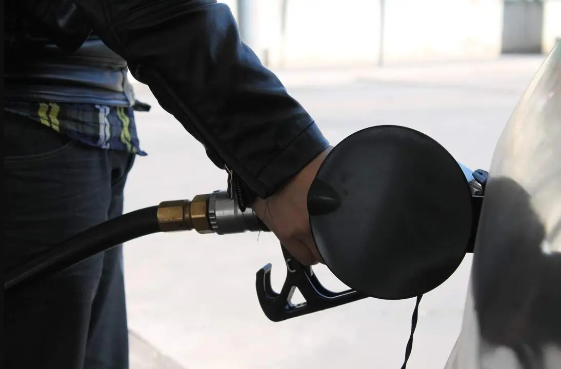  Archivo - GASOLINA, GASOIL, PRECIOS, IPC, COMBUSTIBLE, CARBURANTE, GASOLINERA, CONSUMO - EUROPA PRESS - Archivo 