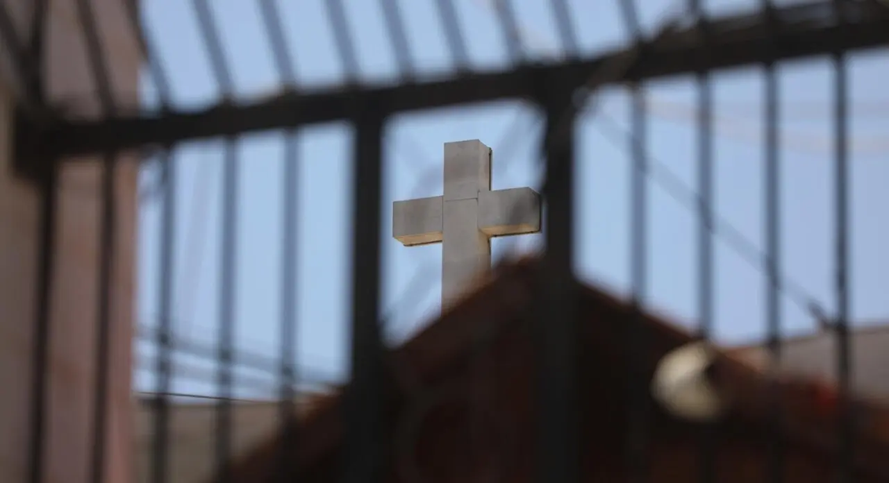  Iglesia de la Sagrada Familia en Gaza<br>- Europa Press/Contacto/Omar Ashtawy 