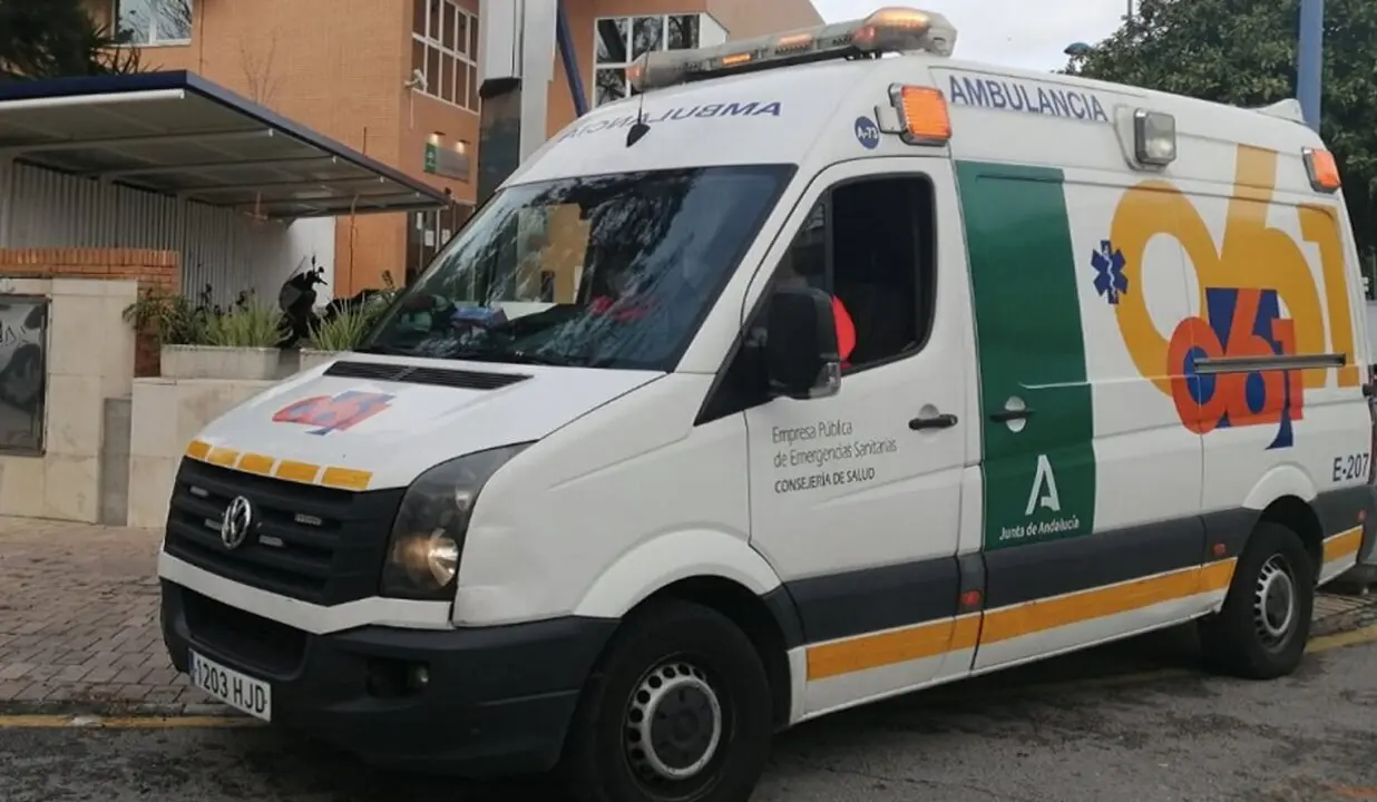  Archivo - Una ambulancia del 061.<br>- EMERGENCIAS 112 - Archivo | EP 