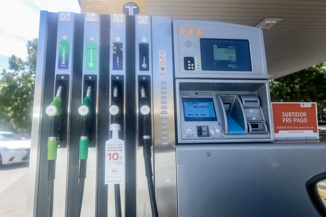  Surtidor en una gasolinera 