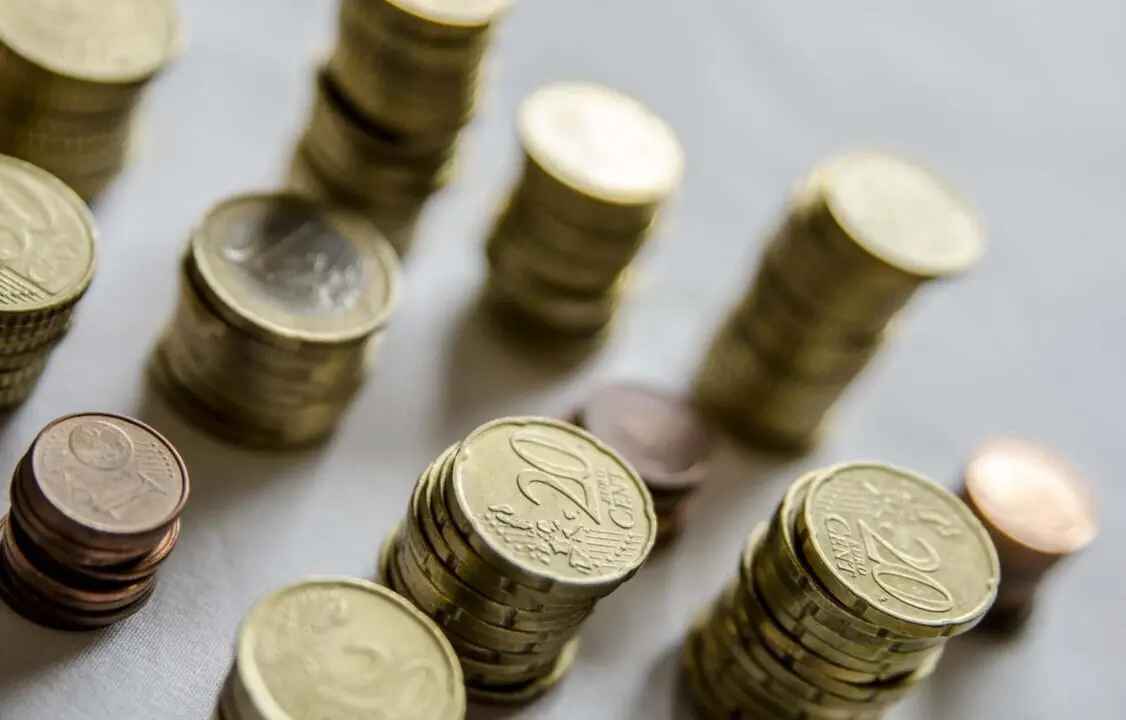  Archivo - Monedas de euro y veinte c&eacute;ntimos<br>- EUROPA PRESS - Archivo 