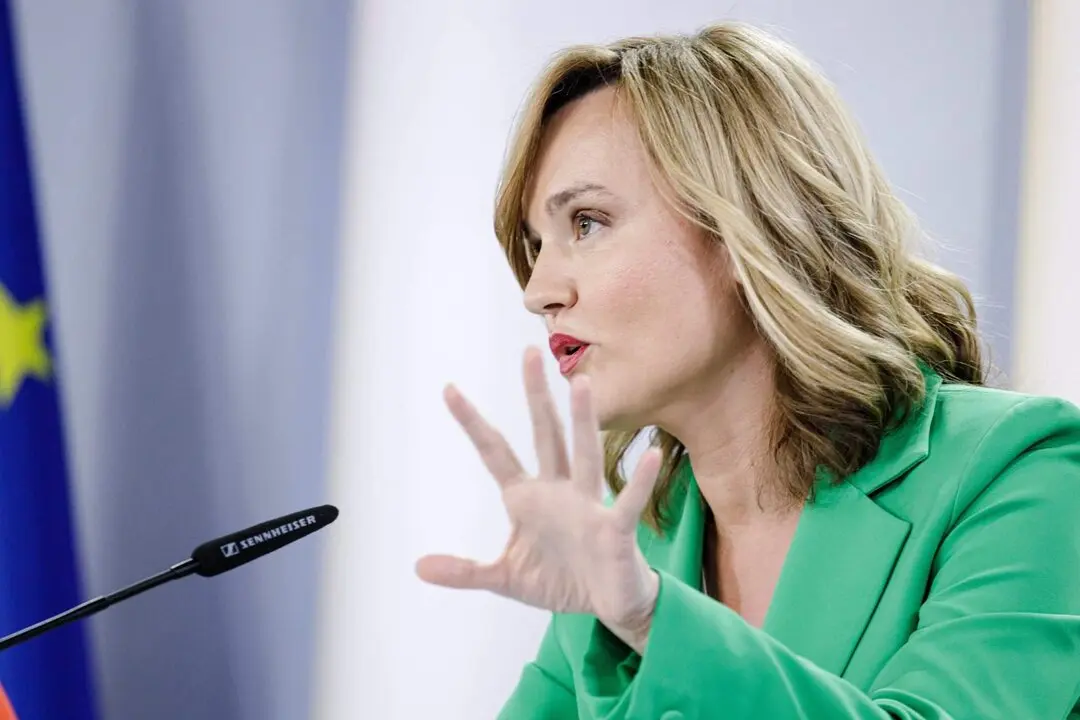  La ministra de Educaci&oacute;n y Formaci&oacute;n Profesional, Pilar Alegr&iacute;a, 