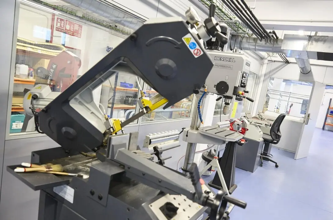  Archivo - Laboratorio de Imanes de Alto Campo SMART-Lab (Superconducting MAgnet Research and Technology Laboratory), en el Centro de Investigaciones Energ&eacute;ticas, Medioambientales y Tecnol&oacute;gicas (CIEMAT), a 27 de mayo de 2025, en Madrid (Espa&ntilde;a).<br>- Jes&uacute;s Hell&iacute;n - Europa Press - Archivo 