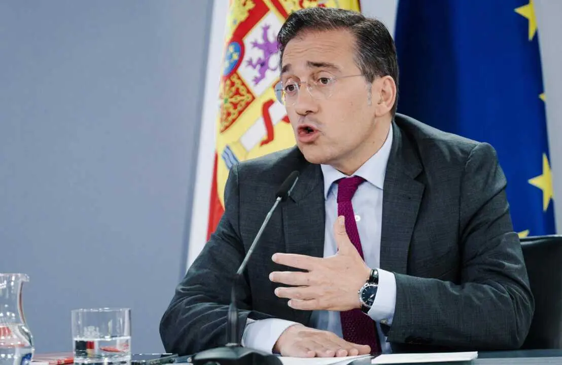  El ministro de Asuntos Exteriores, Uni&oacute;n Europea y Cooperaci&oacute;n, Jos&eacute; Manuel Albares, durante una rueda de prensa posterior a la reuni&oacute;n del Consejo de Ministros en el Palacio de La Moncloa, a 10 de junio de 2025, en Madrid (Espa&ntilde;a).<br>- Carlos Luj&aacute;n - Europa Press 