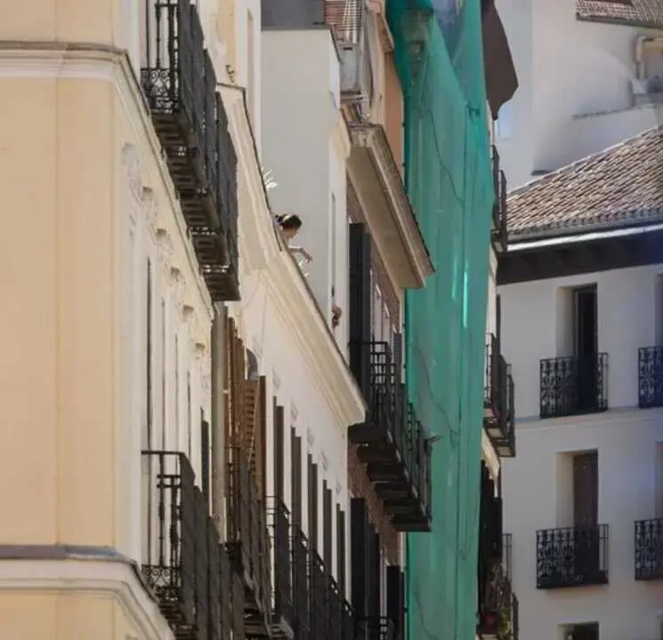  Fachada del edificio que se ha derrumbado. EP 