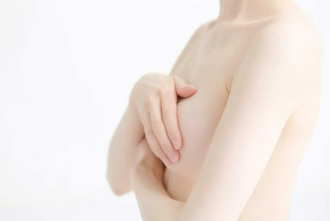  Archivo - Mama, pecho - CEDIDO POR ELENA MA&Ntilde;AS - Archivo 