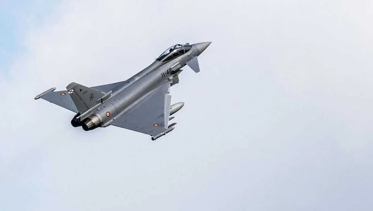  Despegue de un Eurofighter en la base a&eacute;rea de Siauliai, en Lituania (Archivo) 