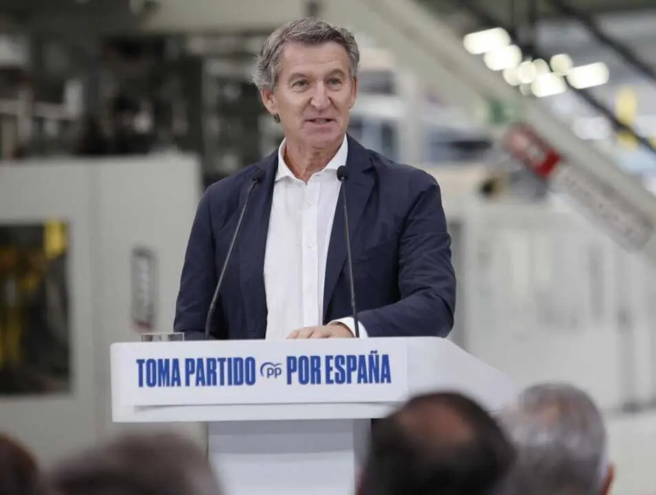  El presidente del PP, Alberto N&uacute;&ntilde;ez Feij&oacute;o, durante un acto con trabajadores aut&oacute;nomos en Cartonajes Izquierdo-Insoca, Pol&iacute;gono Industrial Las Casas, Soria, a 18 de octubre de 2025, en Soria, Castilla y Le&oacute;n (Espa&ntilde;a)<br>- Concha Ortega Oroz - Europa Press 