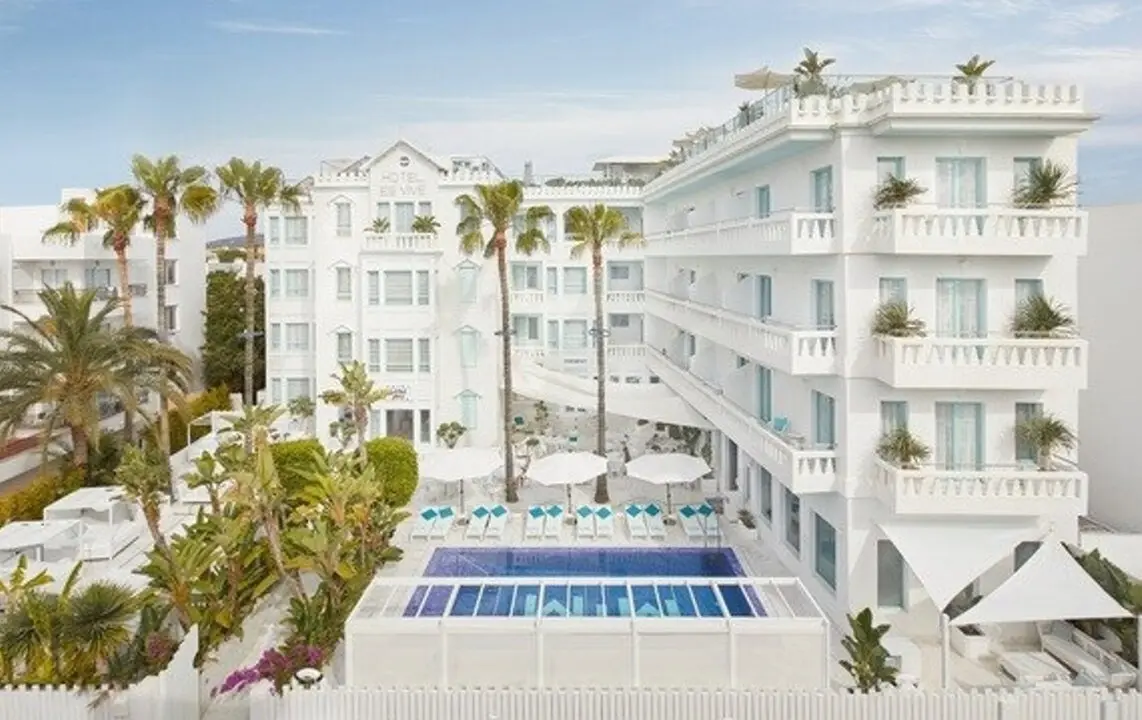 Archivo - Meli&aacute; asume la gesti&oacute;n de los seis hoteles MiM, propiedad de Leo Messi.
- MELI&Aacute; - Archivo