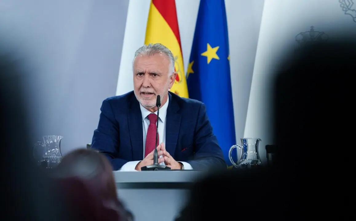 El ministro de Pol&iacute;tica Territorial y Memoria Democr&aacute;tica , &Aacute;ngel V&iacute;ctor Torres, durante la rueda de prensa tras el Consejo de Ministros, en el Palacio de La Moncloa, a 25 de noviembre de 2025, en Madrid (Espa&ntilde;a).
- Matias Chiofalo - Europa Press