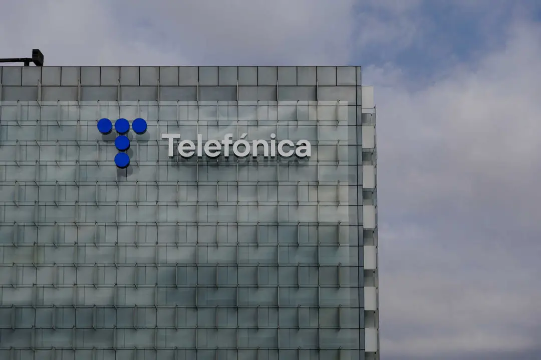 Archivo - Exterior de la sede de Telef&oacute;nica, en el ensanche de Las Tablas, en el distrito de Fuencarral-El Pardo, a 6 de septiembre de 2023, en Madrid (Espa&ntilde;a). 
