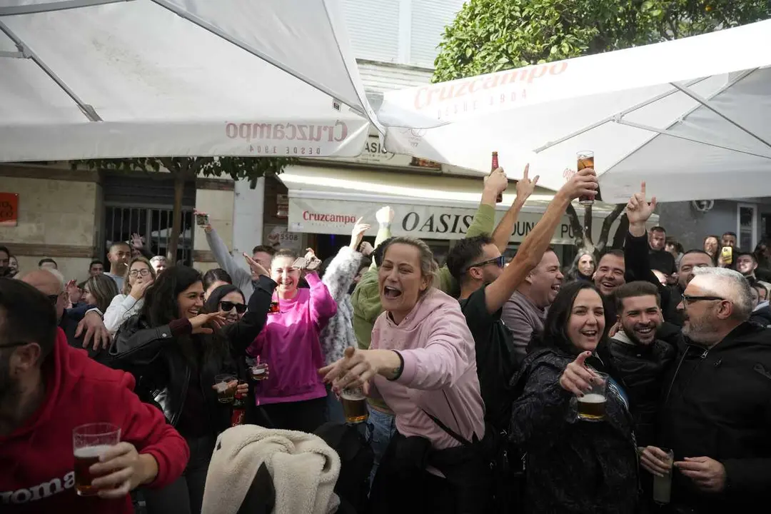 El 25.508, segundo cuarto premio, deja cuatro millones de euros en Ubrique (C&aacute;diz). 