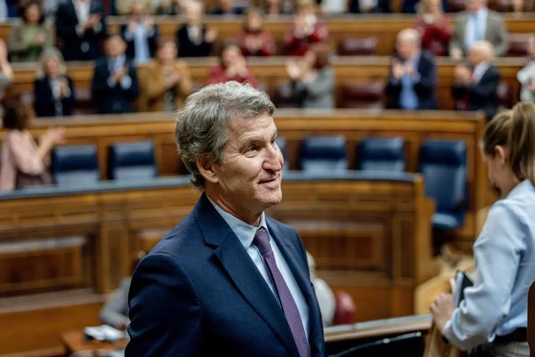 El presidente del PP, Alberto N&uacute;&ntilde;ez Feij&oacute;o, durante una sesi&oacute;n plenaria en el Congreso, a 11 de diciembre de 2025, en Madrid (Espa&ntilde;a).