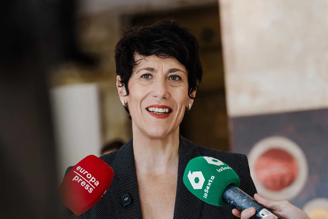 Archivo - La ministra de Inclusi&oacute;n, Seguridad Social y Migraciones, Elma Saiz.