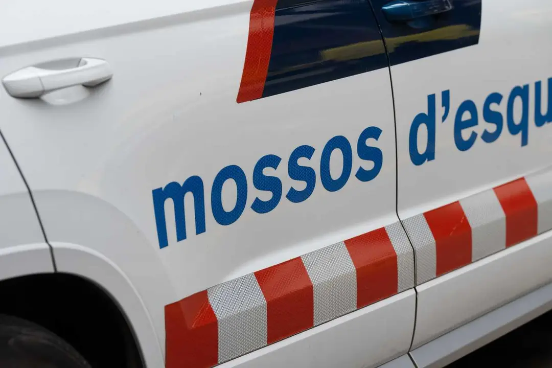 Archivo - Un veh&iacute;culo de los Mossos d&rsquo;Esquadra