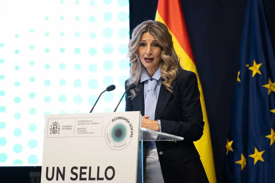 La vicepresidenta segunda y ministra de Trabajo y Econom&iacute;a Social, Yolanda D&iacute;az, durante una rueda de prensa, en el Ministerio de Trabajo y Econom&iacute;a Social, a 19 de diciembre de 2025, en Madrid (Espa&ntilde;a).