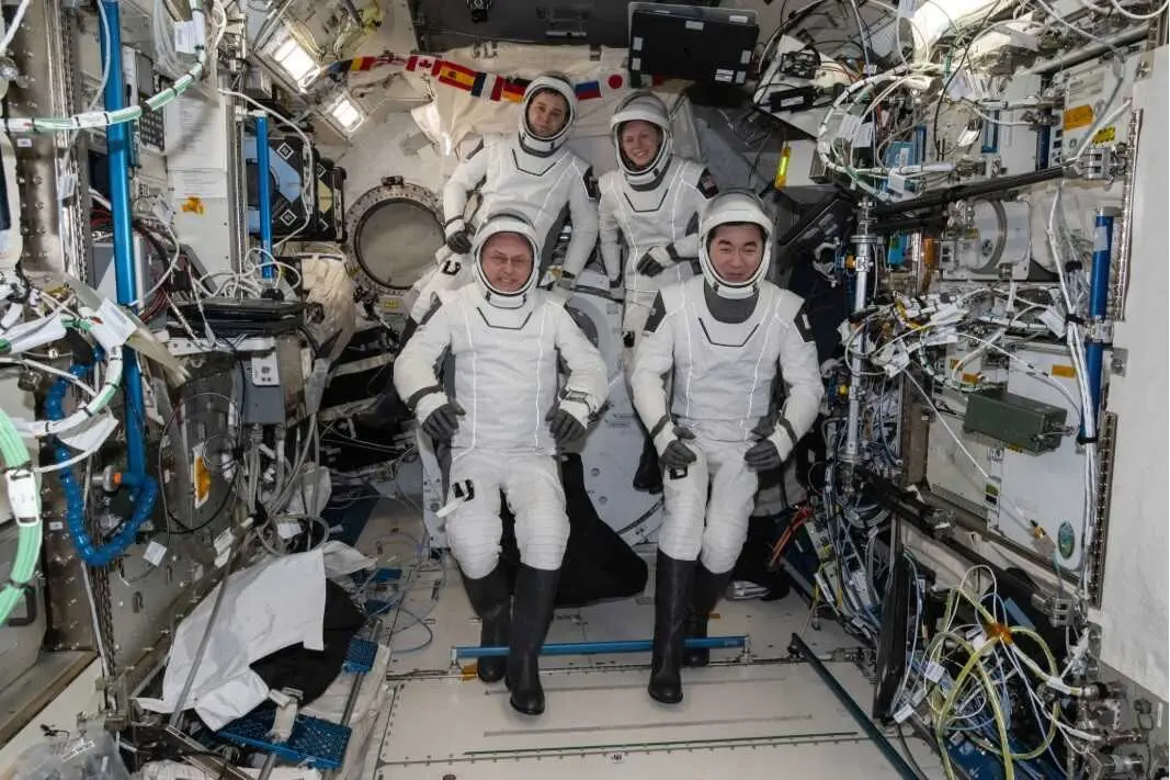 Astronautas de la misi&oacute;n SpaceX Crew-11