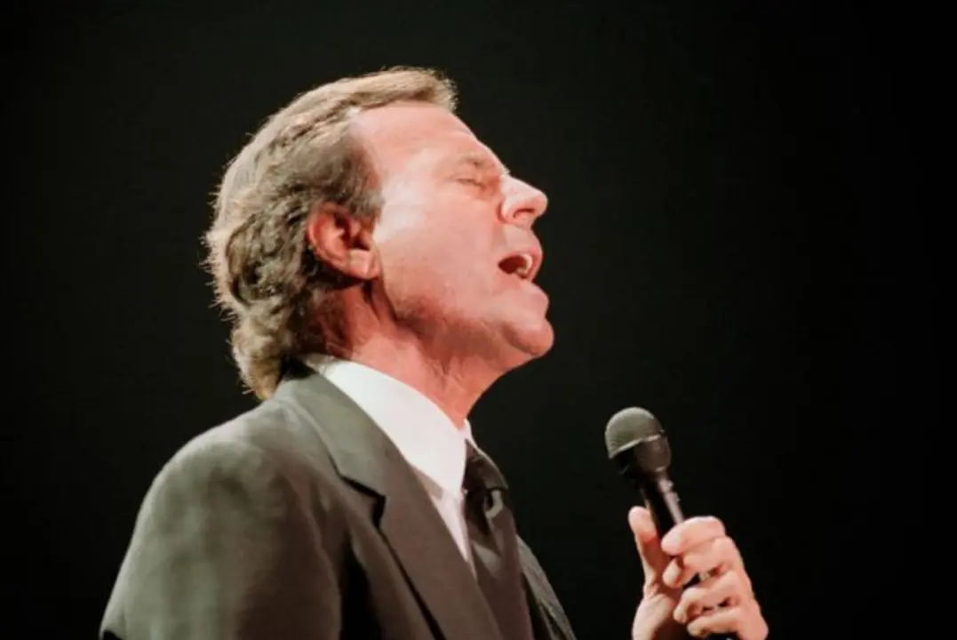 Julio Iglesias