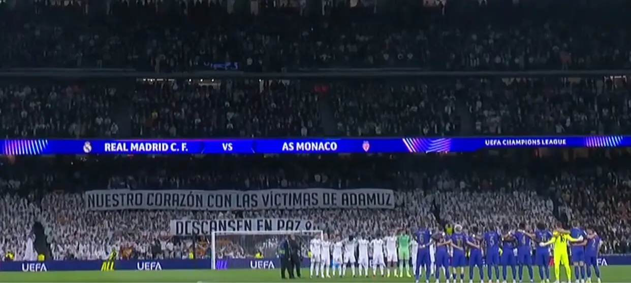Minuto de silencio en el Real Madrid - M&oacute;naco de Champions League