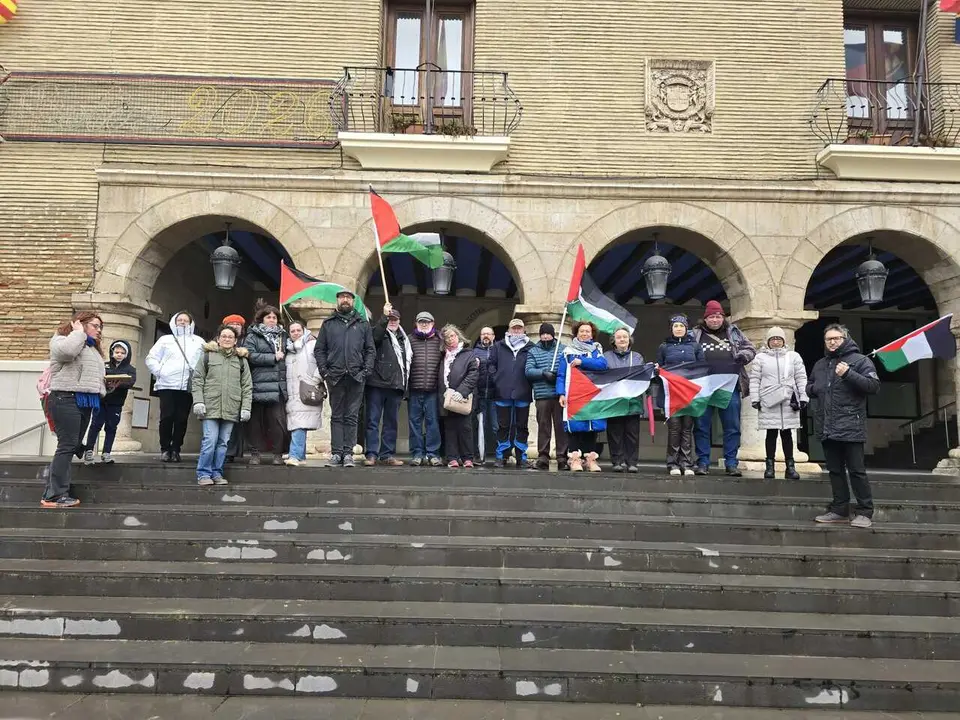 Concentraci&oacute;n de Izquierda Unida-Movimiento Sumar este s&aacute;bado en Monz&oacute;n en apoyo a Palestina.