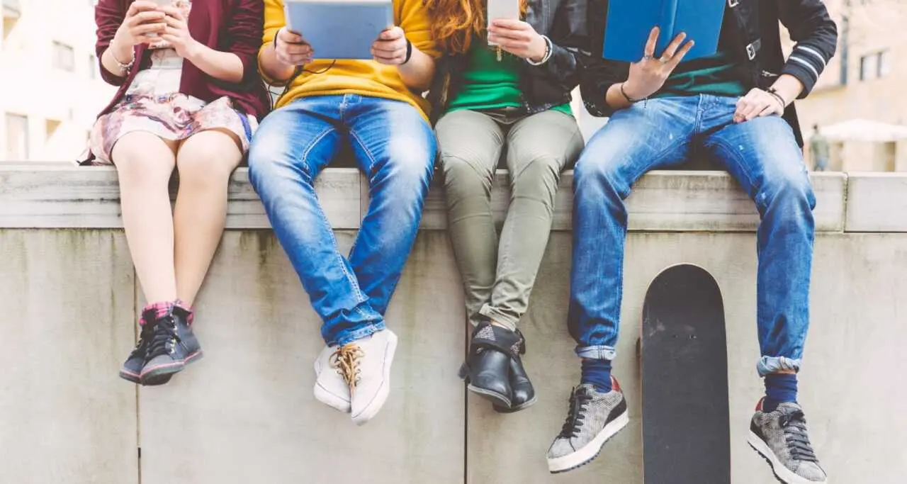 Archivo - Imagen de recurso de adolescentes.