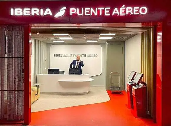 Archivo - Iberia Puente A&eacute;reo