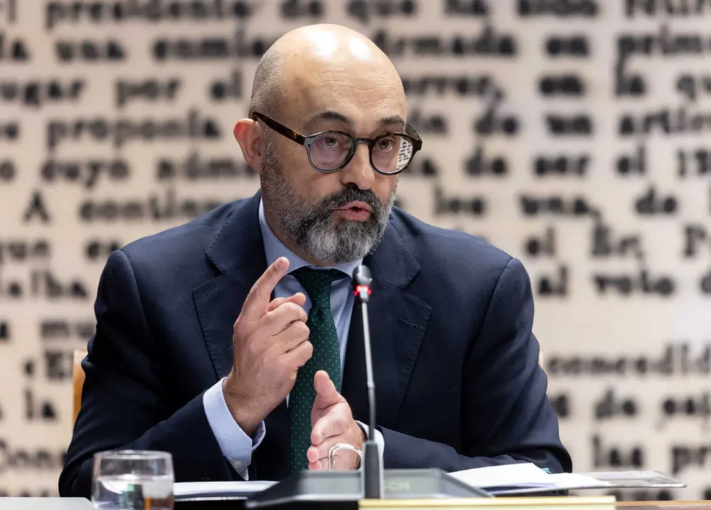 El presidente de Adif, Luis Pedro Marco de la Pe&ntilde;a, durante su comparecencia ante la Comisi&oacute;n de Investigaci&oacute;n sobre el apag&oacute;n, en el Senado, a 3 de febrero de 2026, en Madrid (Espa&ntilde;a). Marco de la Pe&ntilde;a comparece en el marco de la comisi&oacute;n que investiga l