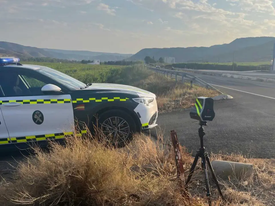 Un gontrol de velocidad de la Guardia Civil.