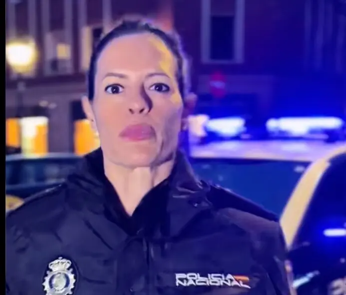 Imagen del v&iacute;deo explicativo de la Polic&iacute;a Nacional