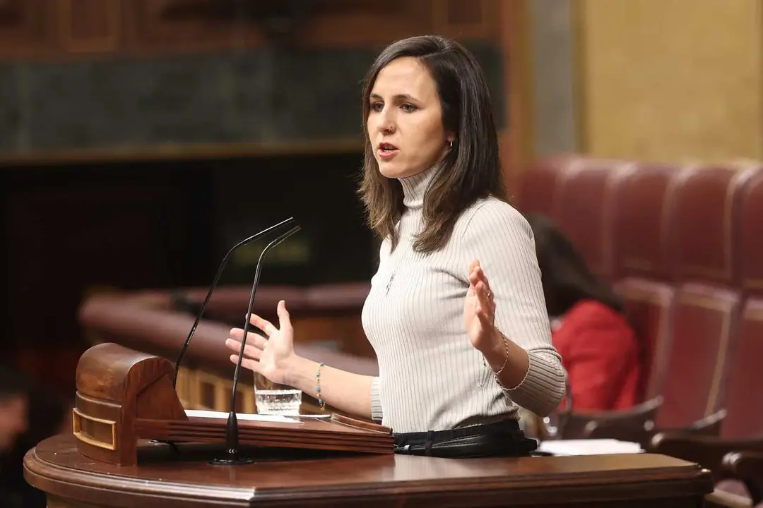 La secretaria general de Podemos, Ione Belarra, en una sesi&oacute;n de control al Gobierno , en el Congreso de los Diputados, a 11 de febrero de 2026, en Madrid (Espa&ntilde;a). 