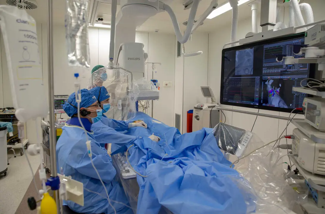 Archivo - Profesionales del Centro M&eacute;dico Teknon.