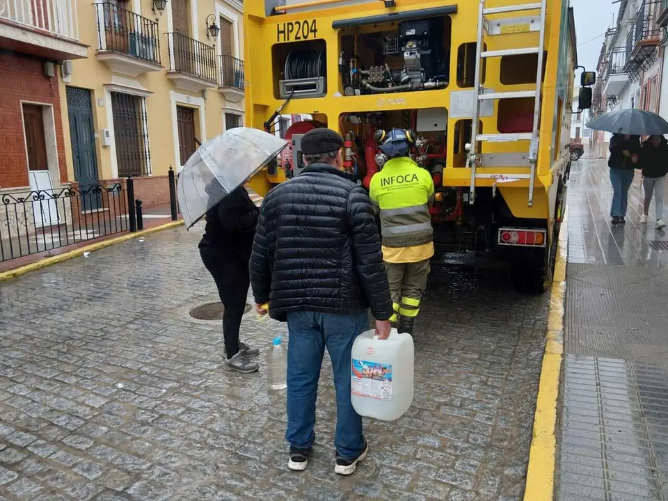 Hasta 33 municipios andaluces han sufrido incidencias relacionadas con el agua de consumo tras el tren de borrascas.