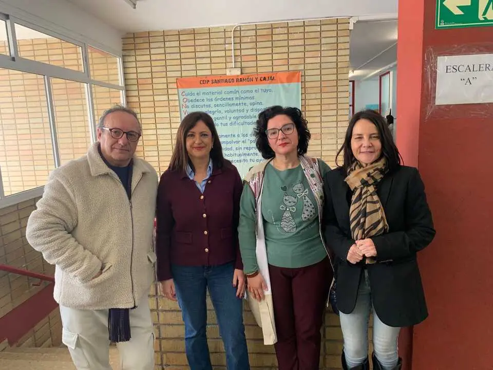  260216 Manuel Granados, Asunci&oacute;n C&eacute;sar, Encarnaci&oacute;n Campillos y Mar&iacute;a Delgado campa&ntilde;a Contra el Bullying 