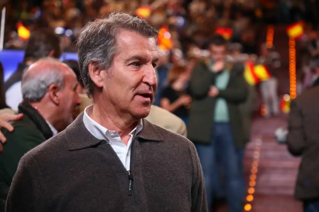 El presidente del Partido Popular, Alberto N&uacute;&ntilde;ez Feij&oacute;o, durante un acto de campa&ntilde;a, a 28 de febrero de 2026, en &Aacute;vila.